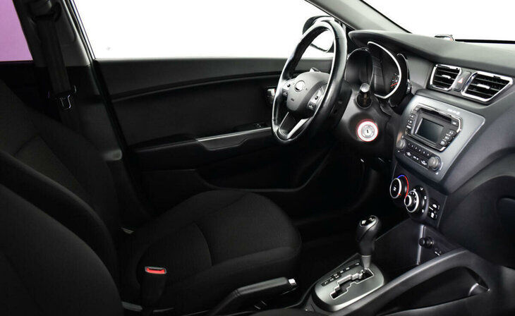 Kia Rio - Фото 6