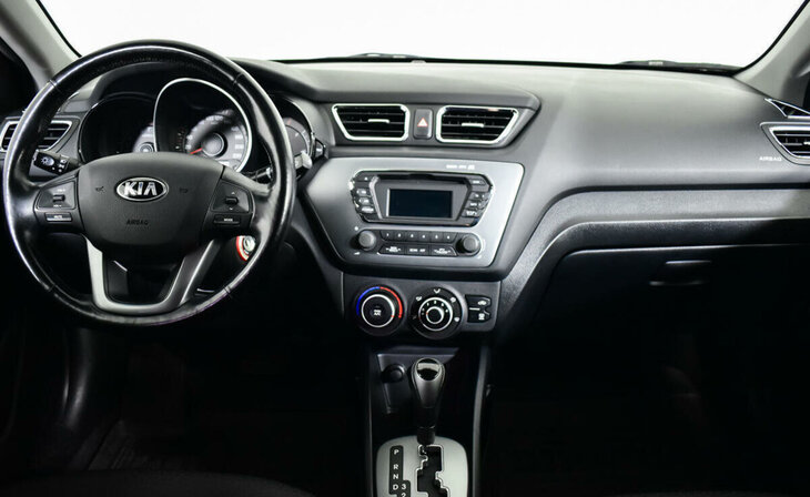Kia Rio - Фото 7