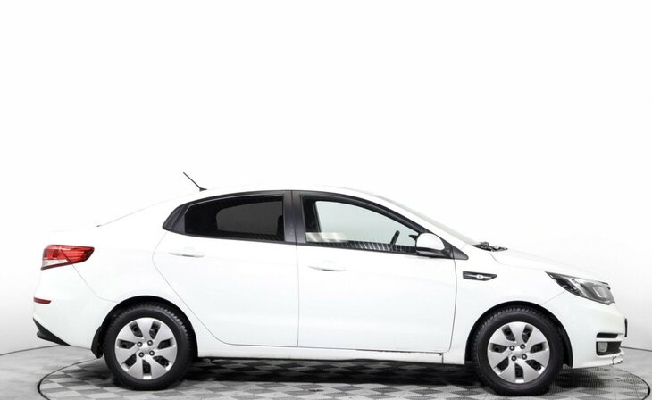 Kia Rio - Фото 3