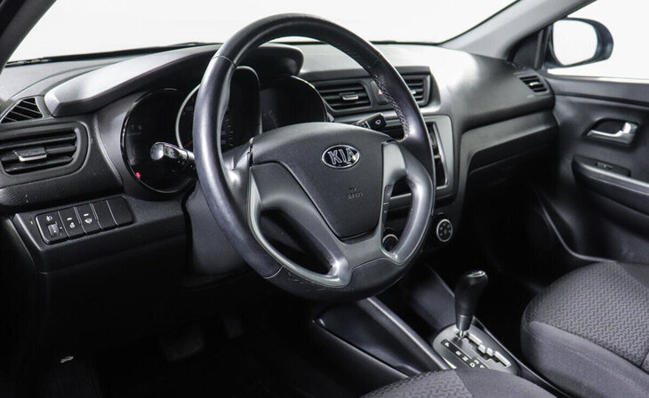 Kia Rio - Фото 5
