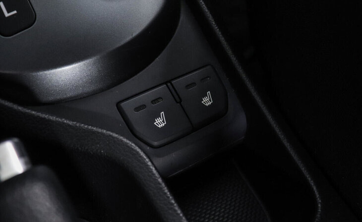 Kia Rio - Фото 8