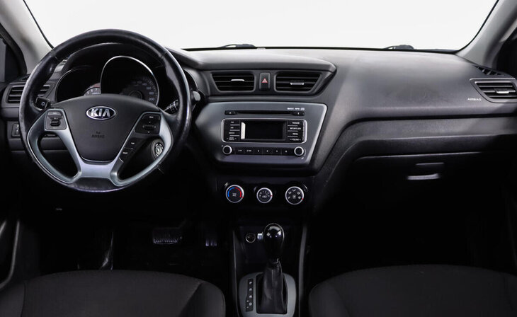 Kia Rio - Фото 5
