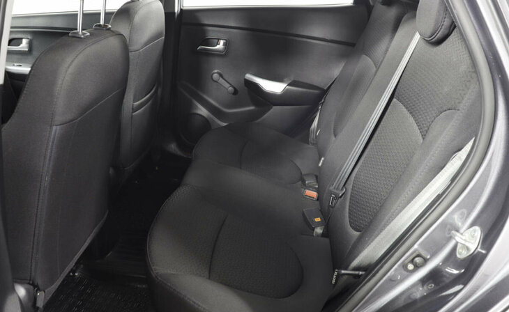 Kia Rio - Фото 7