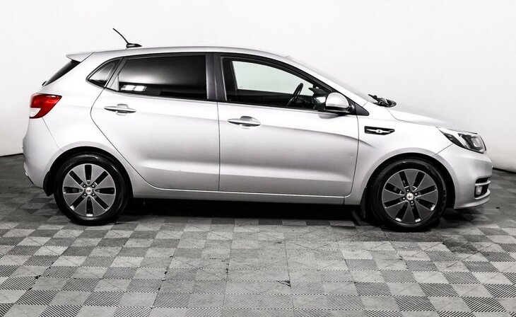 Kia Rio - Фото 3