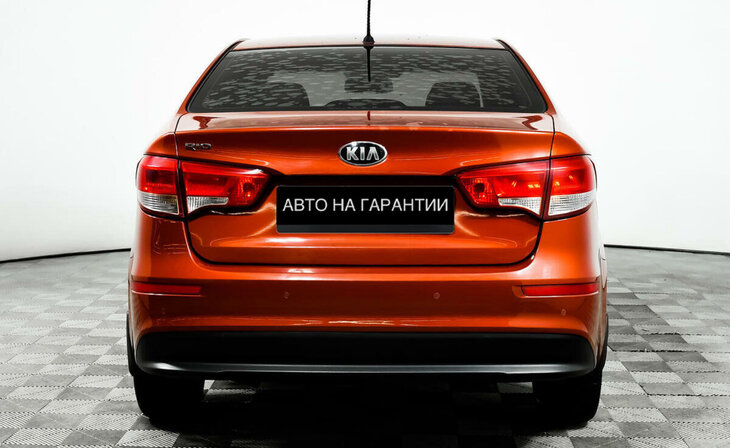 Kia Rio - Фото 5