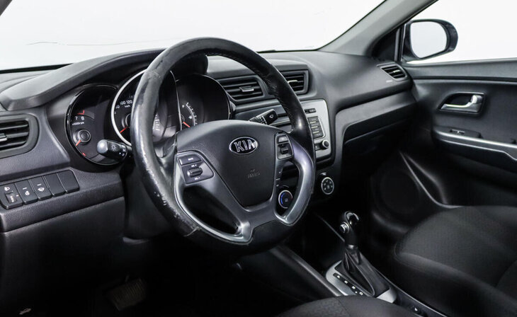 Kia Rio - Фото 5