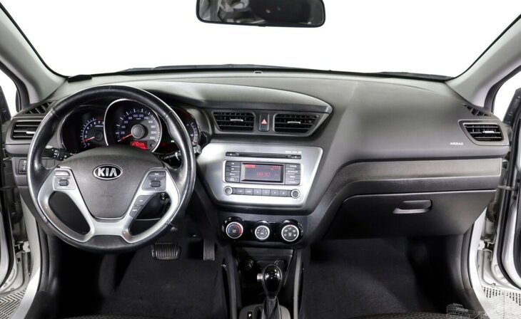 Kia Rio - Фото 9
