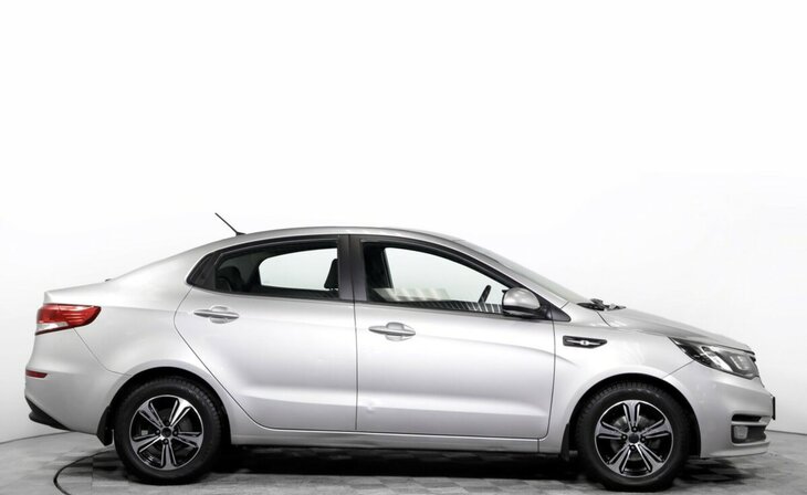 Kia Rio - Фото 3