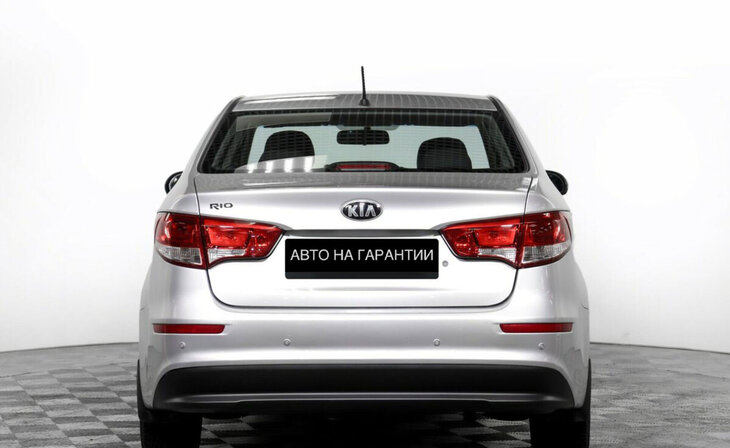 Kia Rio - Фото 5