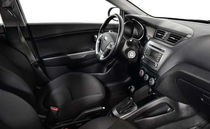 Kia Rio - Фото 6