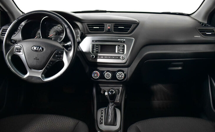 Kia Rio - Фото 8