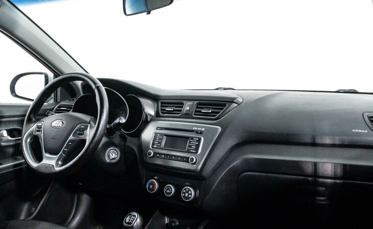 Kia Rio - Фото 4