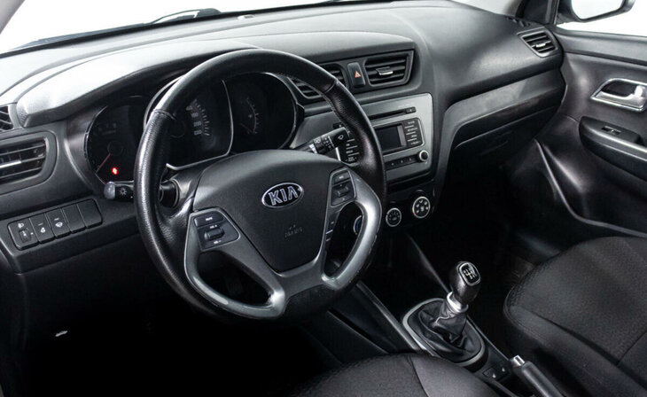 Kia Rio - Фото 6
