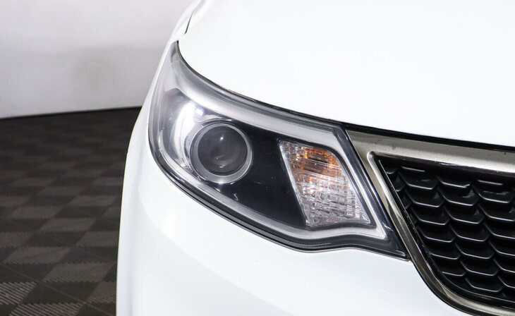 Kia Rio - Фото 6