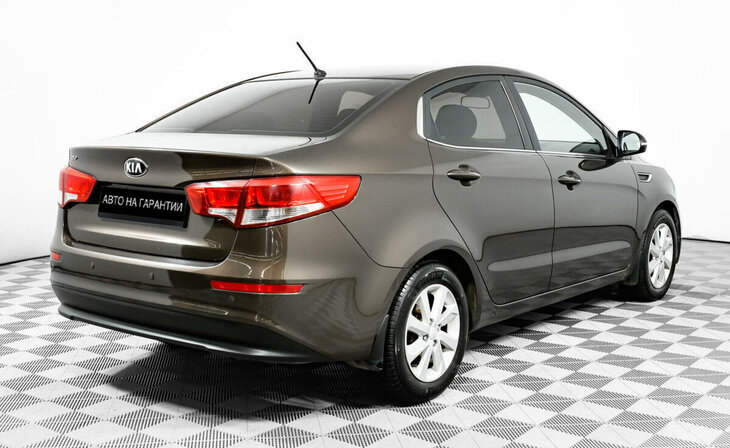 Kia Rio - Фото 4