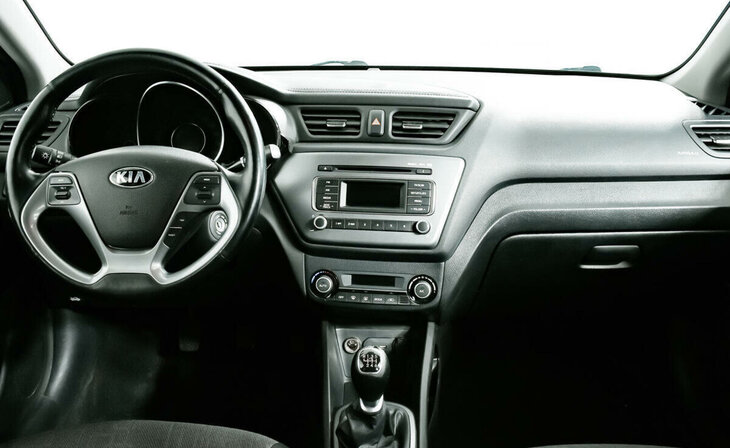 Kia Rio - Фото 7