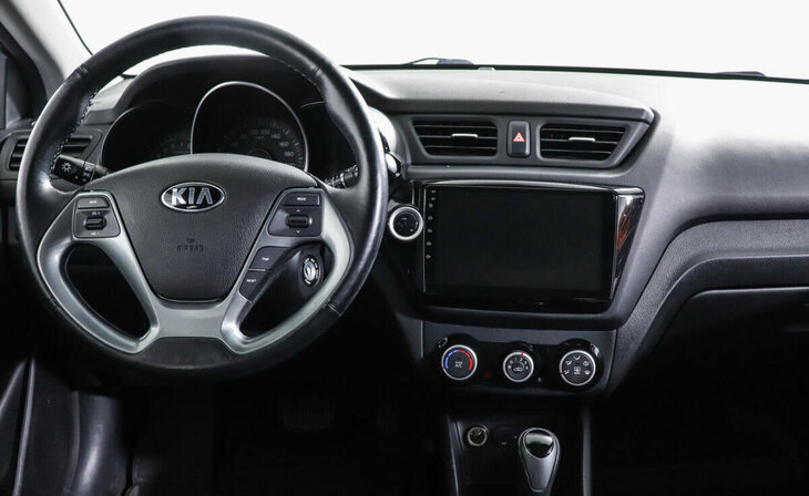 Kia Rio - Фото 6