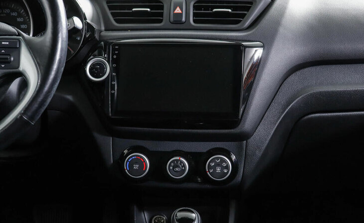 Kia Rio - Фото 7