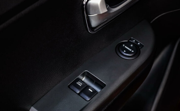 Kia Rio - Фото 9