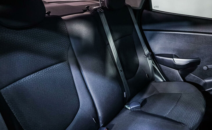 Kia Rio - Фото 10