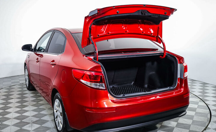 Kia Rio - Фото 11