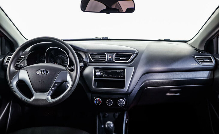 Kia Rio - Фото 6