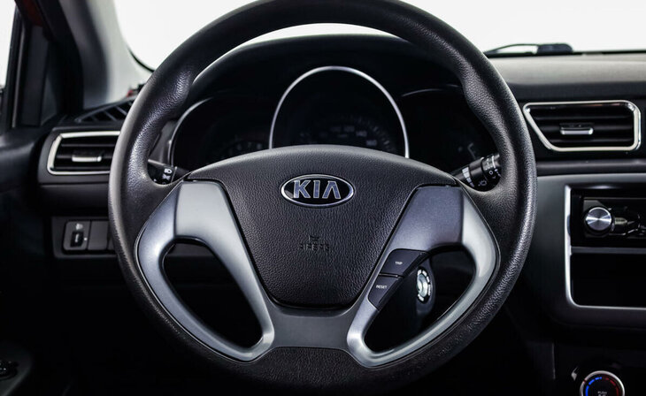 Kia Rio - Фото 7