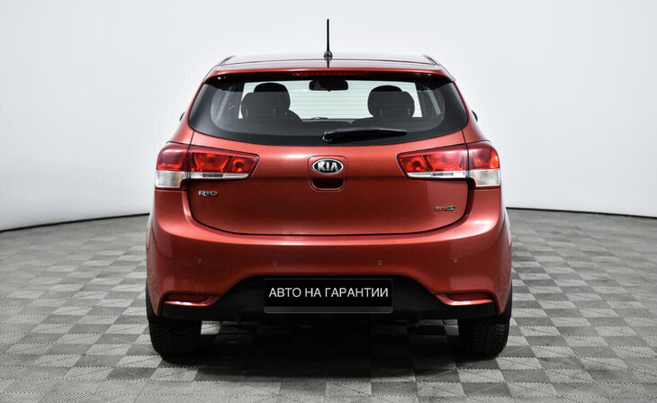 Kia Rio - Фото 3