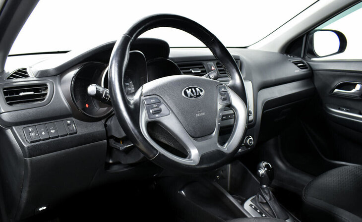 Kia Rio - Фото 6