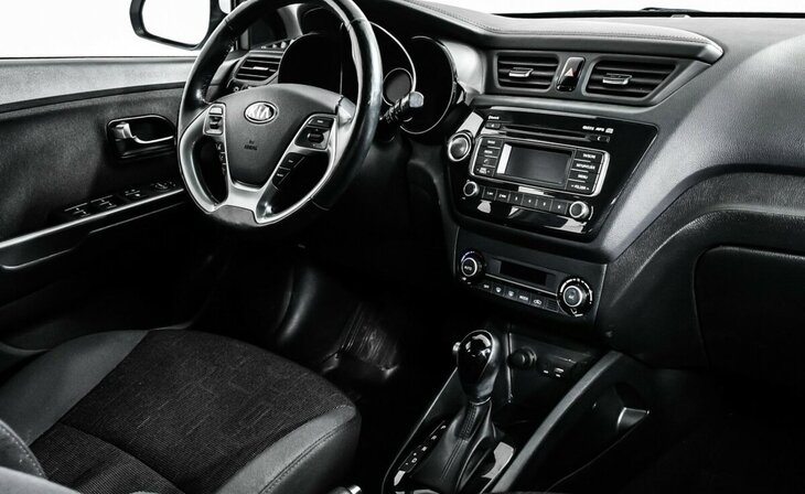 Kia Rio - Фото 4