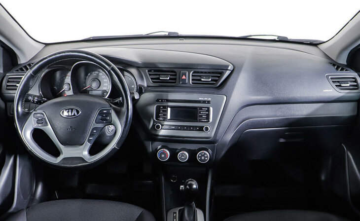 Kia Rio - Фото 10