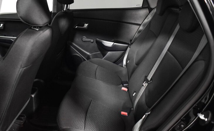 Kia Rio - Фото 9