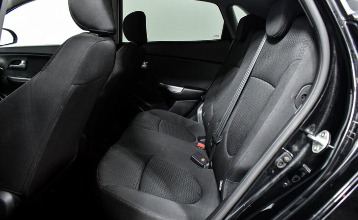 Kia Rio - Фото 11