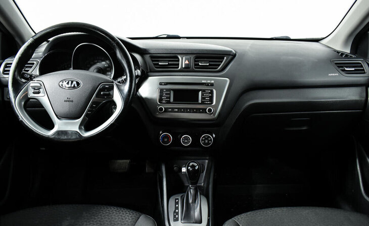 Kia Rio - Фото 8