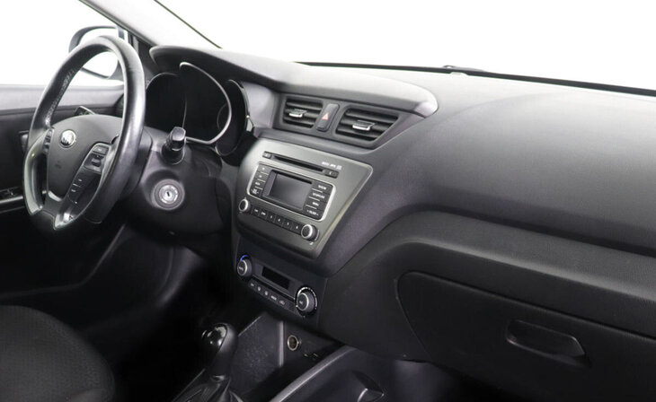 Kia Rio - Фото 4