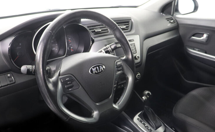Kia Rio - Фото 6