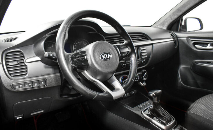 Kia Rio - Фото 9