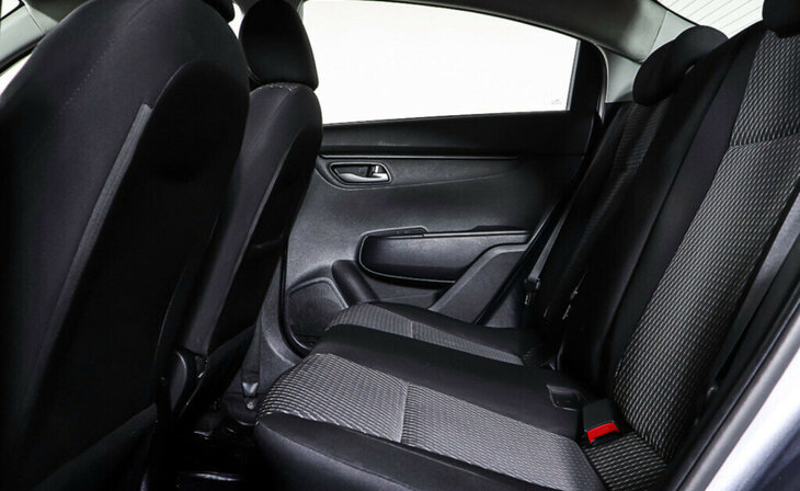 Kia Rio - Фото 17