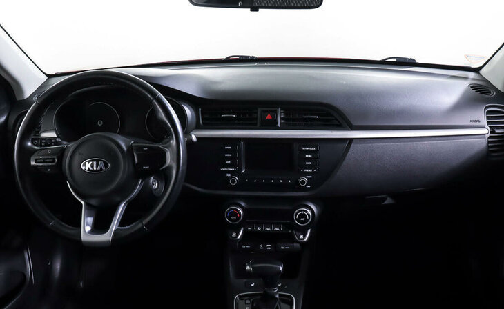 Kia Rio - Фото 10