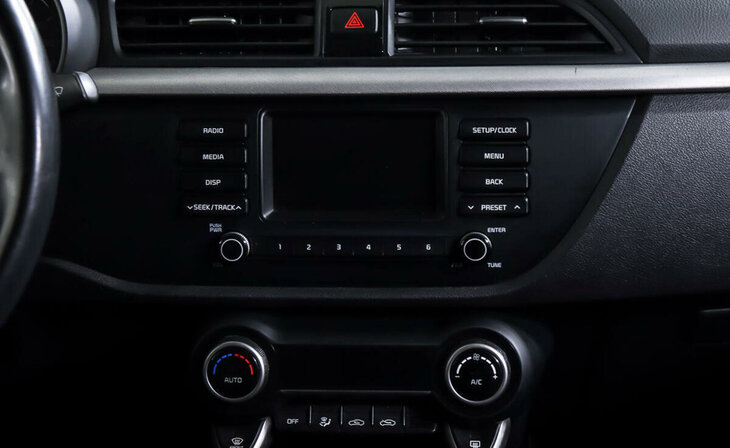 Kia Rio - Фото 13