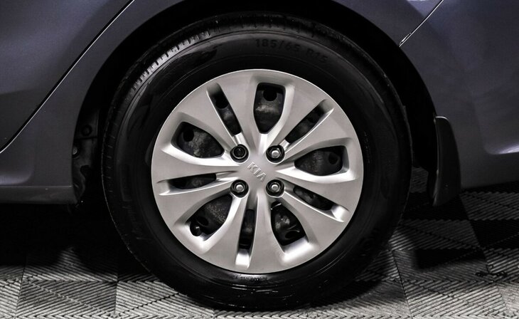 Kia Rio - Фото 6