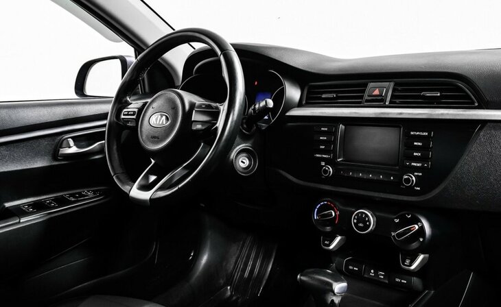 Kia Rio - Фото 7