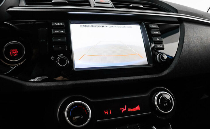 Kia Rio - Фото 10