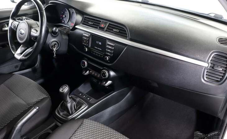 Kia Rio - Фото 6