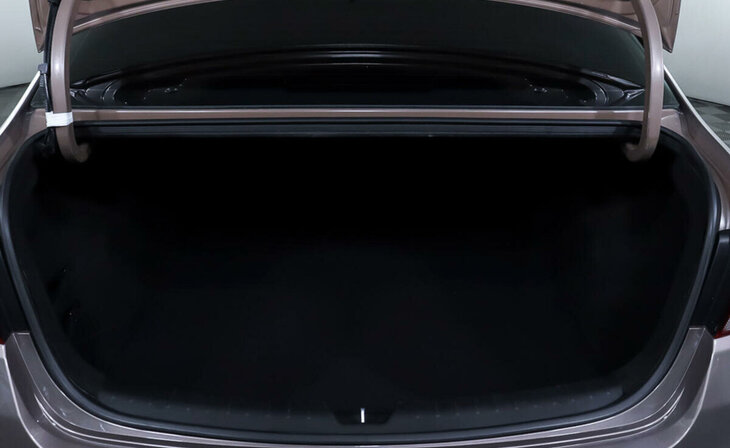 Kia Rio - Фото 13