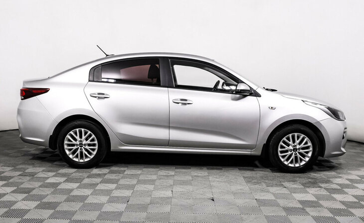Kia Rio - Фото 3