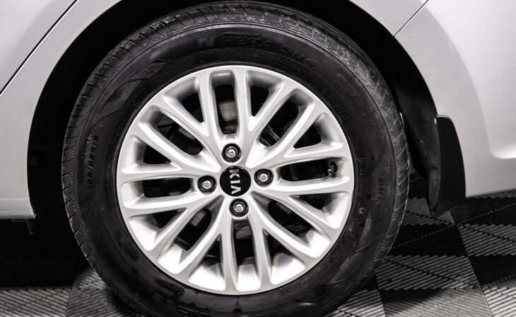 Kia Rio - Фото 7