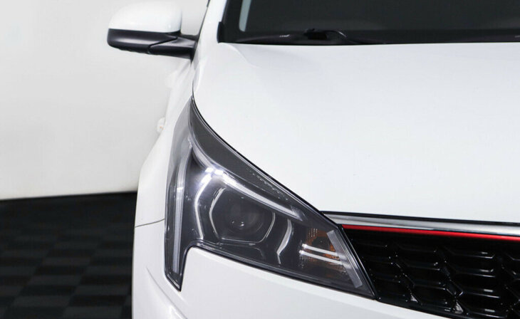 Kia Rio - Фото 6