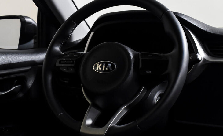 Kia Rio - Фото 10