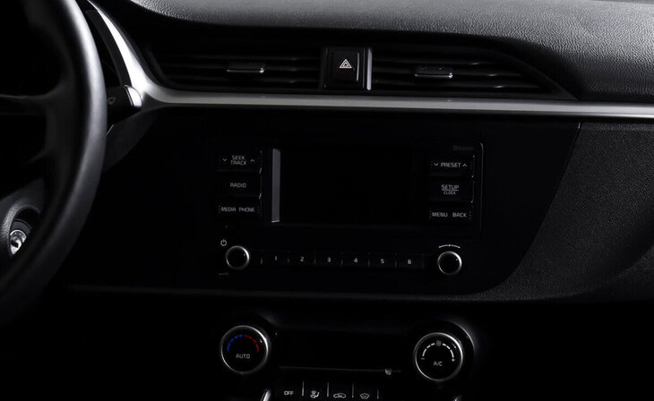 Kia Rio - Фото 11